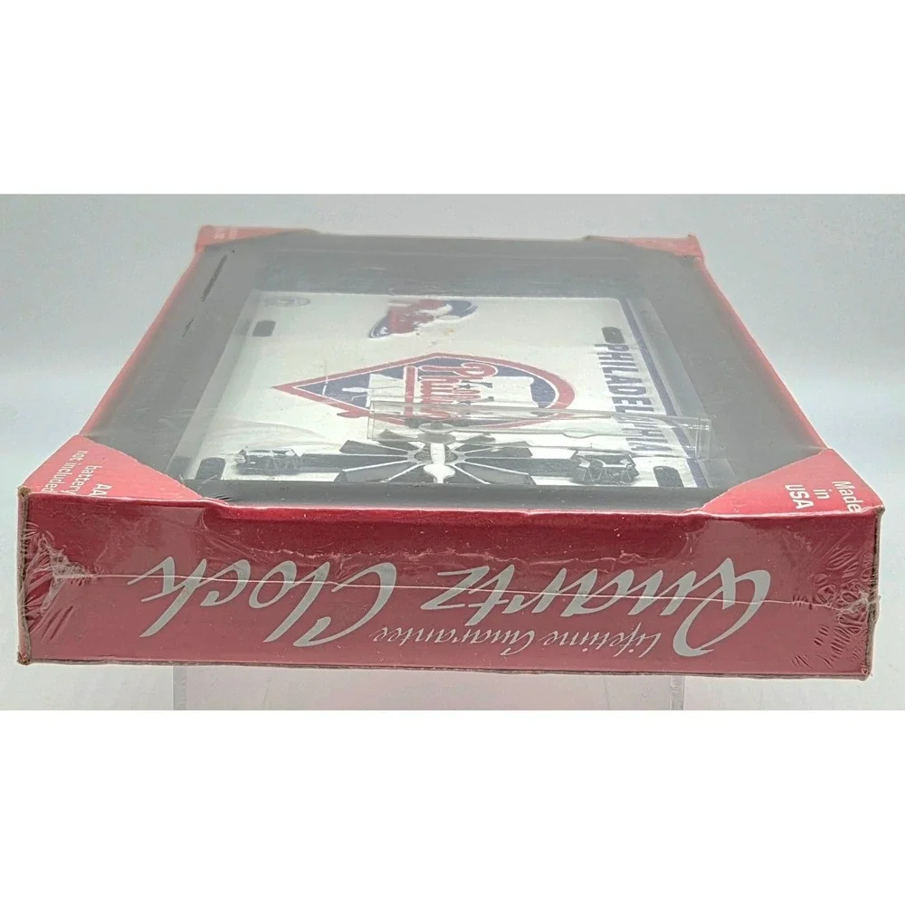 Philadelphia Phillies Quartz CLOCK NEW